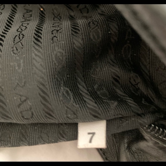 Prada handbag - Picture 11 of 11